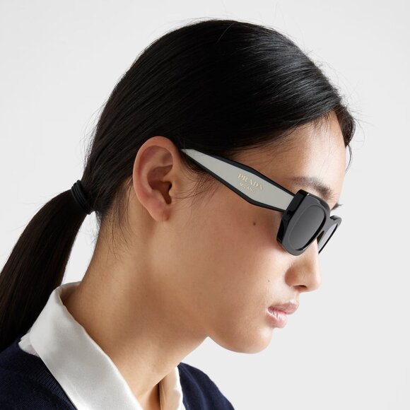 Prada Women Sunglasses Black Grey Rectangle PRB05SF 09Q08Z NEW AUTHENTIC - Picture 10 of 10